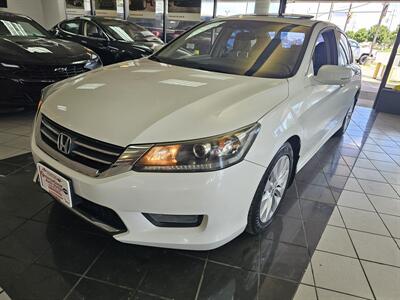 2014 Honda Accord EX-L w/Navi   - Photo 2 - Hamilton, OH 45015