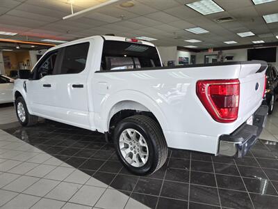 2023 Ford F-150 XLT SUPER CREW - Photo 6 - Hamilton, OH 45015