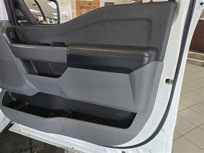 2023 Ford F-150 XLT SUPER CREW - Photo 15 - Hamilton, OH 45015