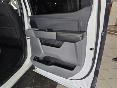 2023 Ford F-150 XLT SUPER CREW - Photo 13 - Hamilton, OH 45015