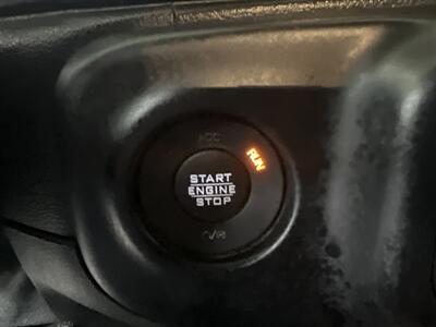 2019 Jeep Wrangler Unlimited Sahara 4X4 4DR JEEP   - Photo 18 - Hamilton, OH 45015