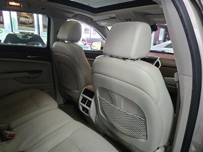 2012 Cadillac SRX Luxury Collection 4DR SUV 4X4   - Photo 15 - Hamilton, OH 45015
