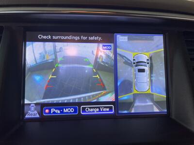 2014 INFINITI QX80 Base 4DR SUV   - Photo 17 - Hamilton, OH 45015