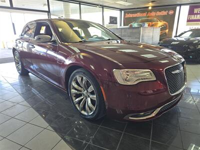 2017 Chrysler 300C 4DR SEDAN - Photo 3 - Hamilton, OH 45015