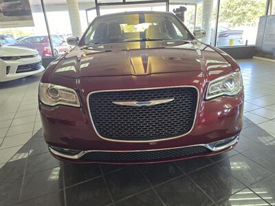 2017 Chrysler 300C 4DR SEDAN - Photo 2 - Hamilton, OH 45015
