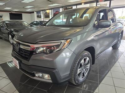 2019 Honda Ridgeline RTL-E 4DR CREW CAB 4X4 - Photo 1 - Hamilton, OH 45015