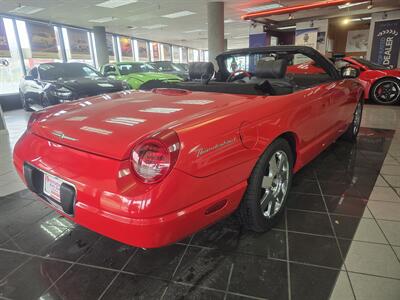 2002 Ford Thunderbird Deluxe 2DR CONVERTIBLE - Photo 4 - Hamilton, OH 45015