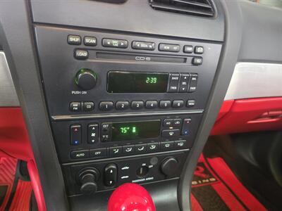 2002 Ford Thunderbird Deluxe 2DR CONVERTIBLE - Photo 17 - Hamilton, OH 45015