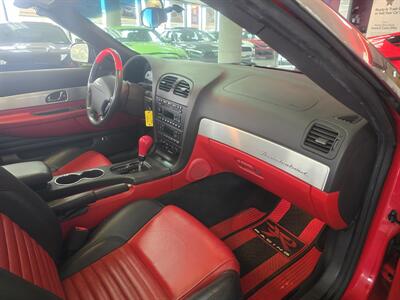 2002 Ford Thunderbird Deluxe 2DR CONVERTIBLE - Photo 11 - Hamilton, OH 45015