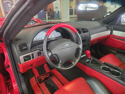 2002 Ford Thunderbird Deluxe 2DR CONVERTIBLE - Photo 8 - Hamilton, OH 45015