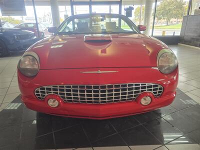 2002 Ford Thunderbird Deluxe 2DR CONVERTIBLE - Photo 2 - Hamilton, OH 45015