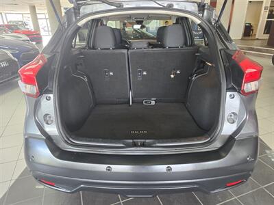 2020 Nissan Kicks S 4DR HATCHBACK   - Photo 26 - Hamilton, OH 45015