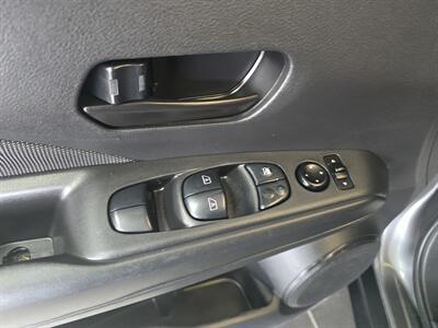 2020 Nissan Kicks S 4DR HATCHBACK   - Photo 17 - Hamilton, OH 45015
