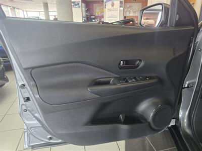2020 Nissan Kicks S 4DR HATCHBACK   - Photo 8 - Hamilton, OH 45015