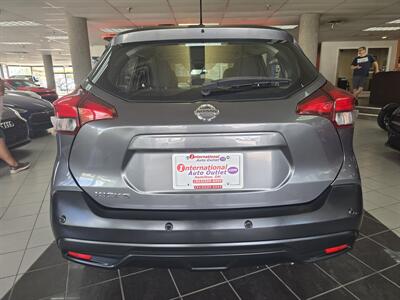 2020 Nissan Kicks S 4DR HATCHBACK   - Photo 5 - Hamilton, OH 45015