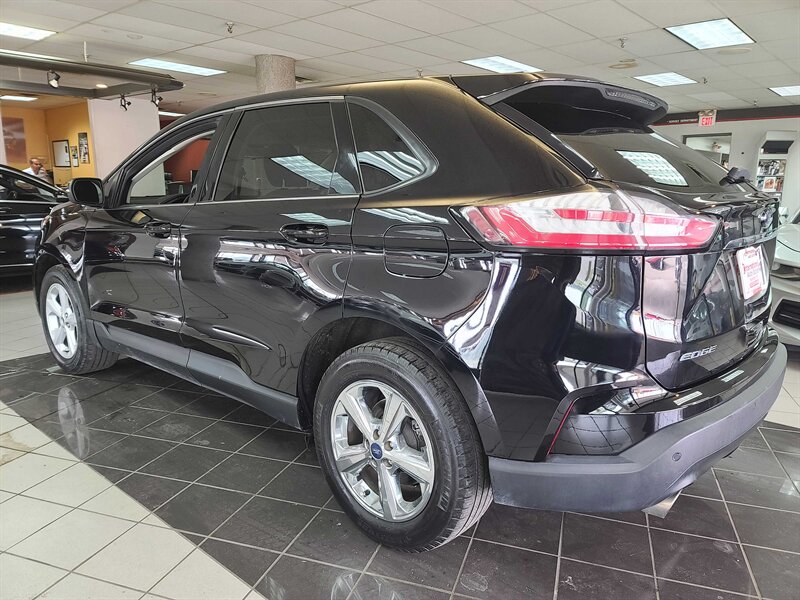 2020 Ford Edge SE 4DR CROSSOVER photo