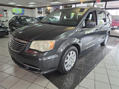 2012 Chrysler Town & Country Touring L  4DR MINI-VAN   - Photo 1 - Hamilton, OH 45015