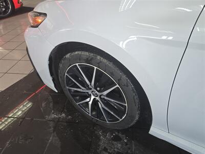 2023 Toyota Camry SE   - Photo 28 - Hamilton, OH 45015