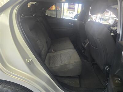 2018 Chevrolet Equinox LT 4DR SUV w/1LT   - Photo 16 - Hamilton, OH 45015