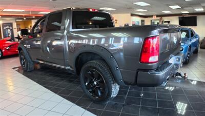 2016 RAM 1500 Express Fleet 4DR CREW CAB 4X4/HEMI   - Photo 8 - Hamilton, OH 45015