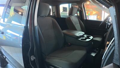 2016 RAM 1500 Express Fleet 4DR CREW CAB 4X4/HEMI   - Photo 25 - Hamilton, OH 45015