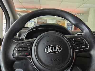 2017 Kia Sportage LX   - Photo 19 - Hamilton, OH 45015