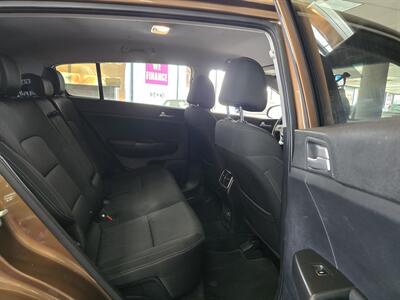 2017 Kia Sportage LX   - Photo 15 - Hamilton, OH 45015