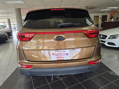 2017 Kia Sportage LX   - Photo 6 - Hamilton, OH 45015