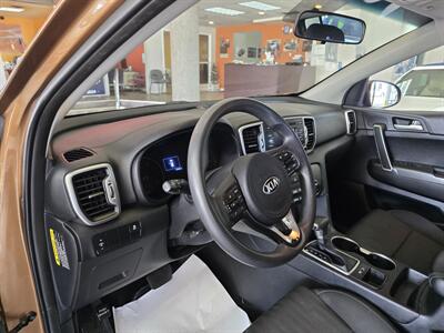 2017 Kia Sportage LX   - Photo 7 - Hamilton, OH 45015