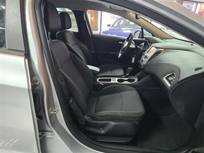 2018 Chevrolet Cruze LS Auto 4DR SEDAN - Photo 12 - Hamilton, OH 45015