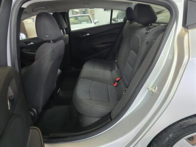 2018 Chevrolet Cruze LS Auto 4DR SEDAN - Photo 10 - Hamilton, OH 45015