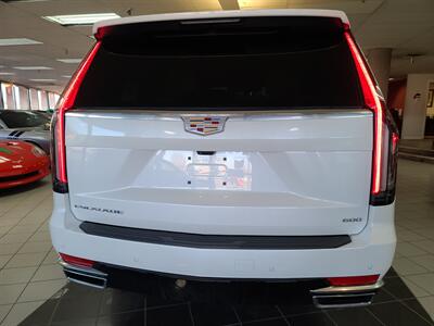 2022 Cadillac Escalade ESVPremium Luxury 4DR SUV 4X4   - Photo 6 - Hamilton, OH 45015