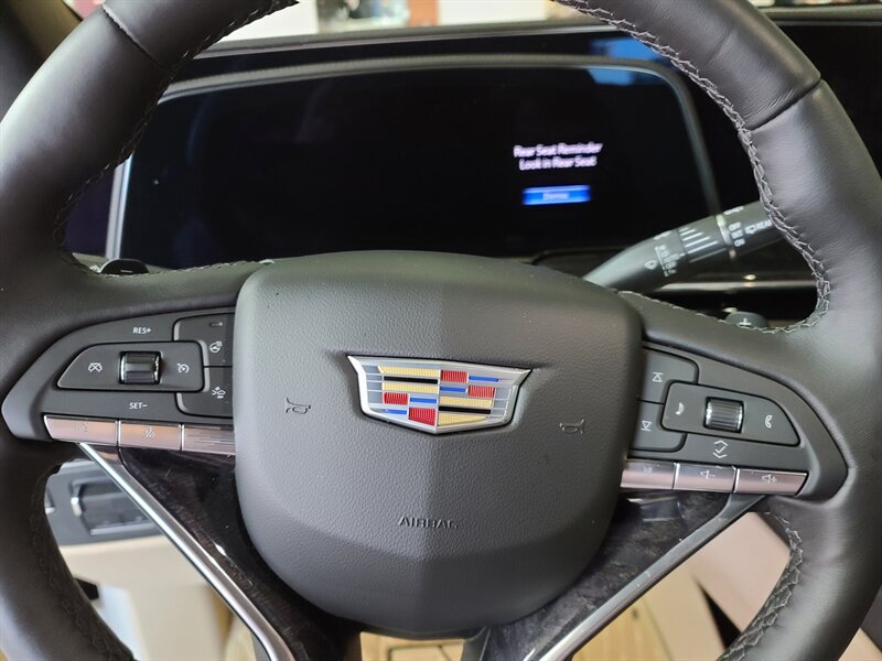 2022 Cadillac Escalade ESVPremium Luxury 4DR SUV 4X4 photo