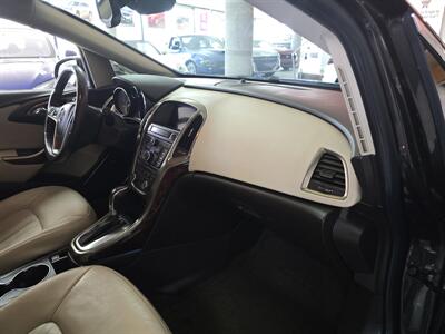 2012 Buick Verano Leather Group   - Photo 13 - Hamilton, OH 45015