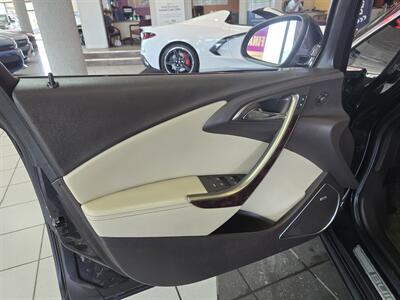 2012 Buick Verano Leather Group   - Photo 7 - Hamilton, OH 45015