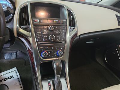 2012 Buick Verano Leather Group   - Photo 26 - Hamilton, OH 45015