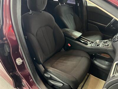 2015 Chrysler 200 Series Limited 4DR SEDAN   - Photo 21 - Hamilton, OH 45015