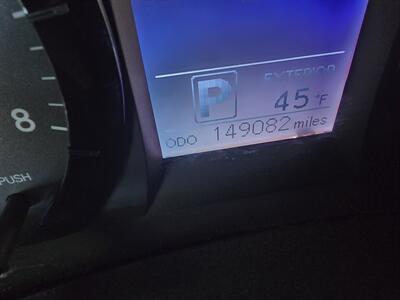 2017 Toyota Sienna LE 7-Passenger Auto Access Seat   - Photo 24 - Hamilton, OH 45015