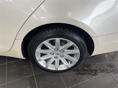 2014 Cadillac CTS 2.0T 4DR SEDAN AWD   - Photo 26 - Hamilton, OH 45015