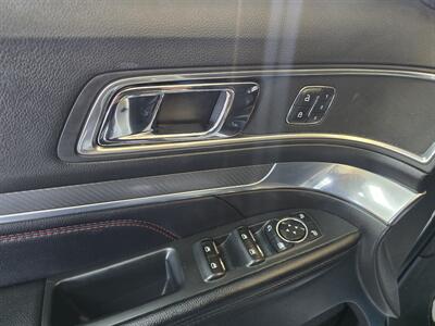 2017 Ford Explorer Sport 4DR SUV 4X4 - Photo 27 - Hamilton, OH 45015