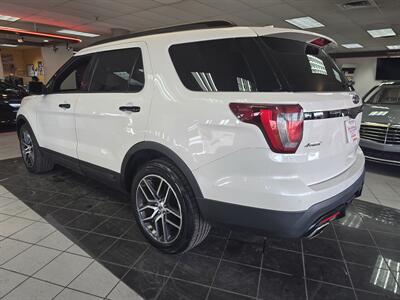 2017 Ford Explorer Sport 4DR SUV 4X4 - Photo 7 - Hamilton, OH 45015