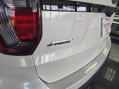 2017 Ford Explorer Sport 4DR SUV 4X4 - Photo 45 - Hamilton, OH 45015