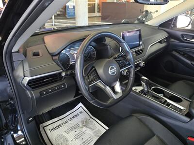 2020 Nissan Altima 2.5 SV 4DR SEDAN AWD   - Photo 9 - Hamilton, OH 45015