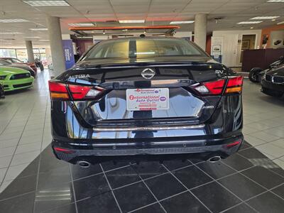 2020 Nissan Altima 2.5 SV 4DR SEDAN AWD   - Photo 5 - Hamilton, OH 45015