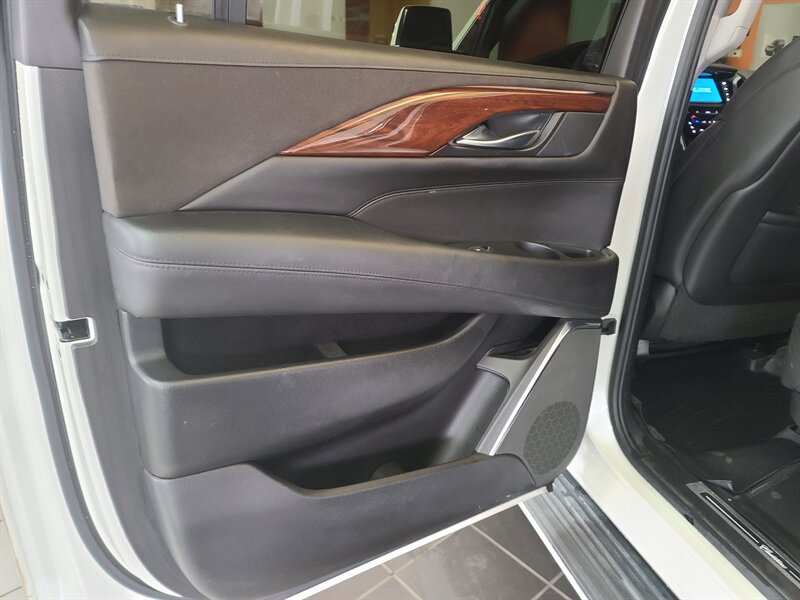 2015 Cadillac Escalade LUXURY4DR SUV AWD photo