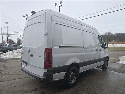 2021 FREIGHTLINER SPRINTER 2500 - Photo 4 - Hamilton, OH 45015