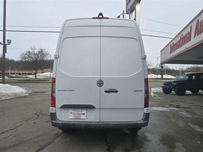 2021 FREIGHTLINER SPRINTER 2500 - Photo 5 - Hamilton, OH 45015