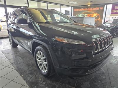2016 Jeep Cherokee Sport 4DR SUV - Photo 3 - Hamilton, OH 45015