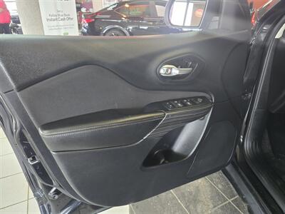 2016 Jeep Cherokee Sport 4DR SUV - Photo 7 - Hamilton, OH 45015