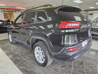 2016 Jeep Cherokee Sport 4DR SUV - Photo 6 - Hamilton, OH 45015